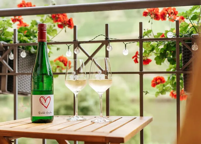 Weingut Eduard Kroth *